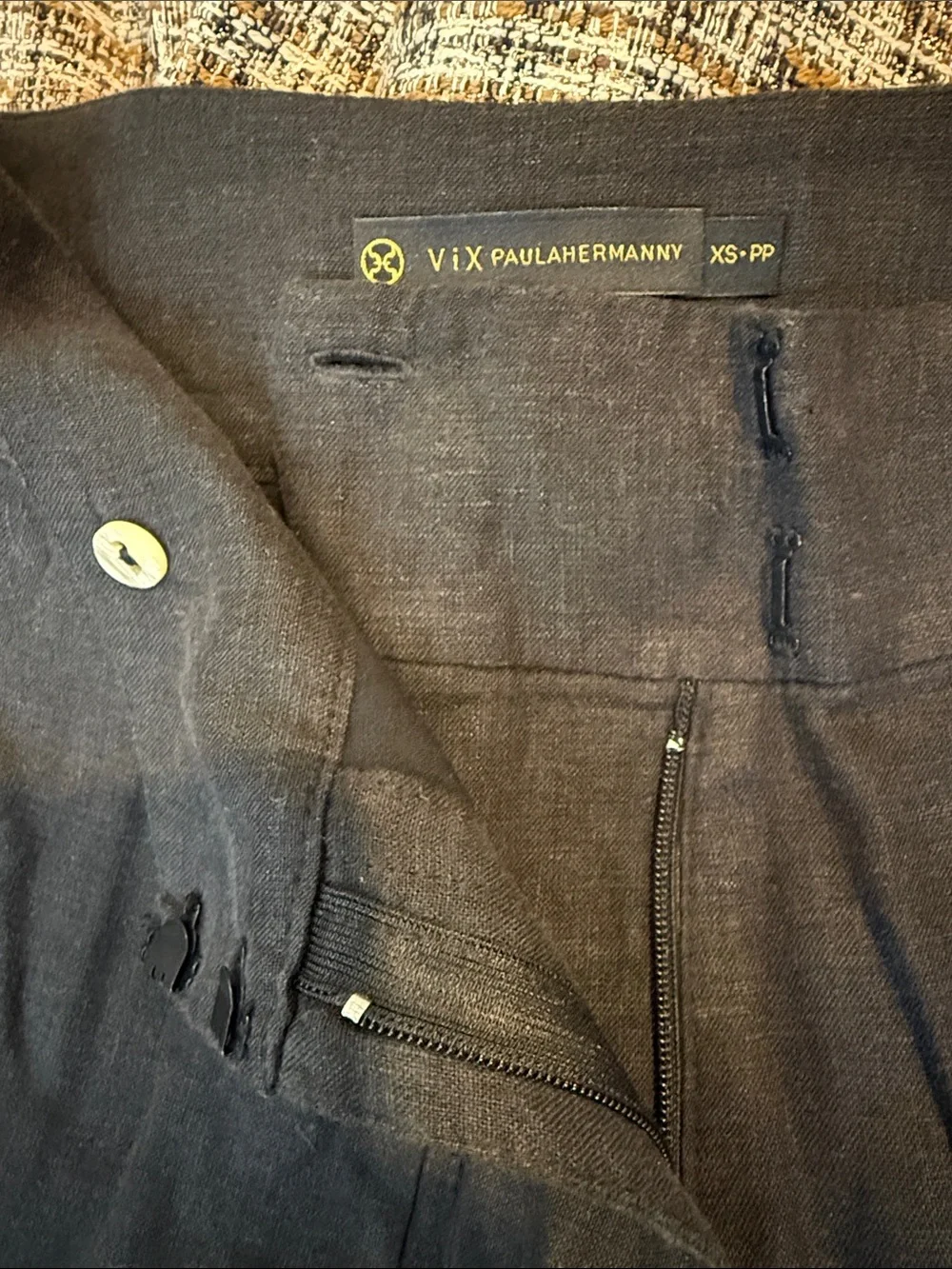 Vix Black High-Waist Tailored Shorts - Picture 2 of 5